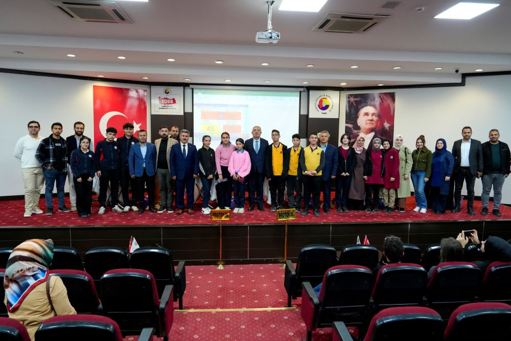 NİZİP’İN GELECEĞİ BİLGİ İLE YÜKSELİYOR: NTO 19. BİLGİ YARIŞMASI’NDA FİNALİSTLER BELLİ OLDU