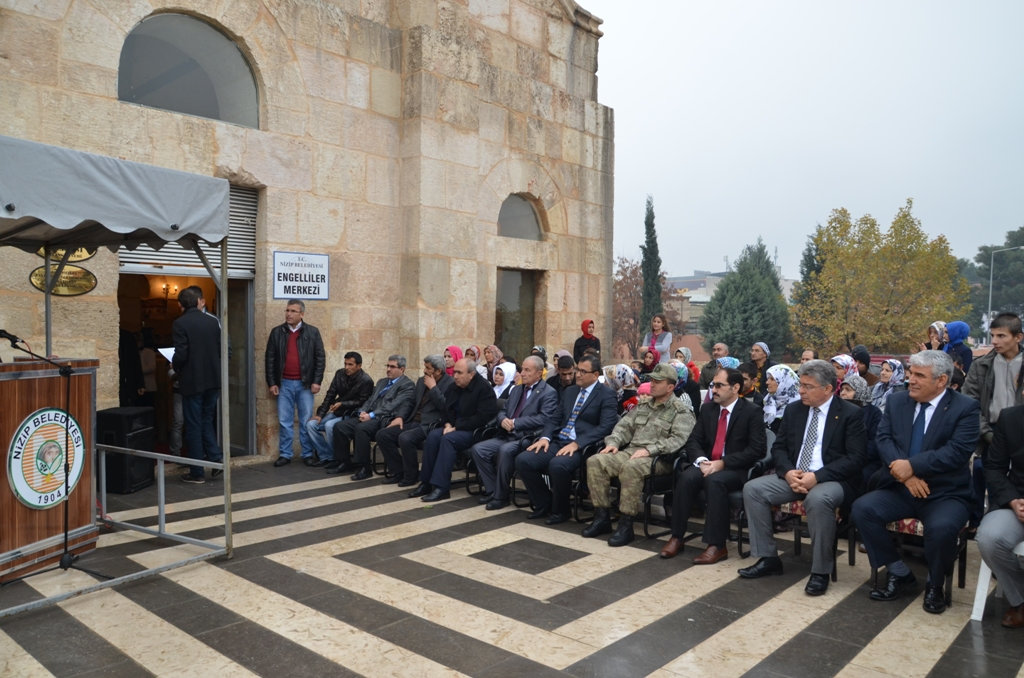 Engelsiz Eller Üretiyor Sergisi Törenle Açıldı