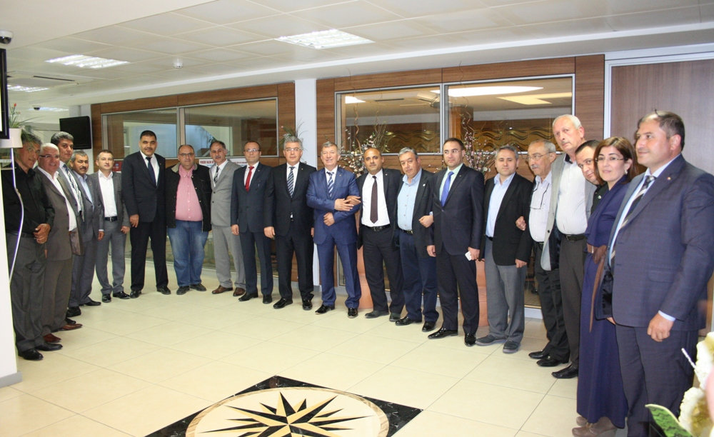 Menemen Ticaret Odası’nda Kardeş Oda Protokolü İmzaladı