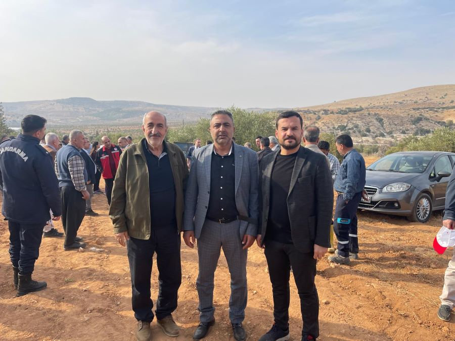 NTO MECLİS ÜYELERİMİZ ZEYTİN FESTİVALİ’NİN ZEYTİN HASADINA KATILDI